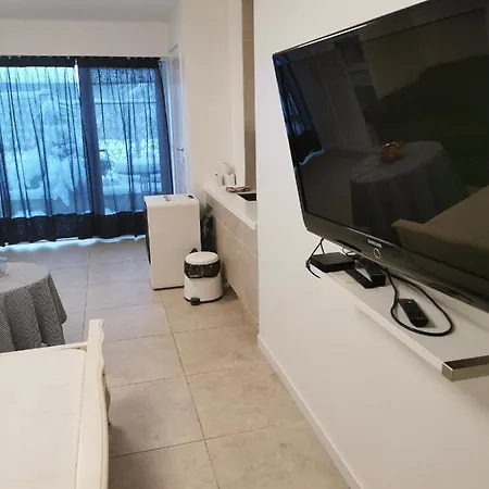 Manuka Studio Apartment In Vilnius, Sauna And Spa In Balsiai Apartmán Vilnius
